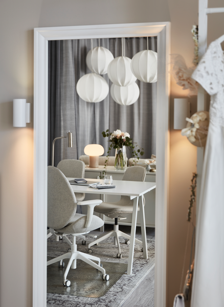 ins-image