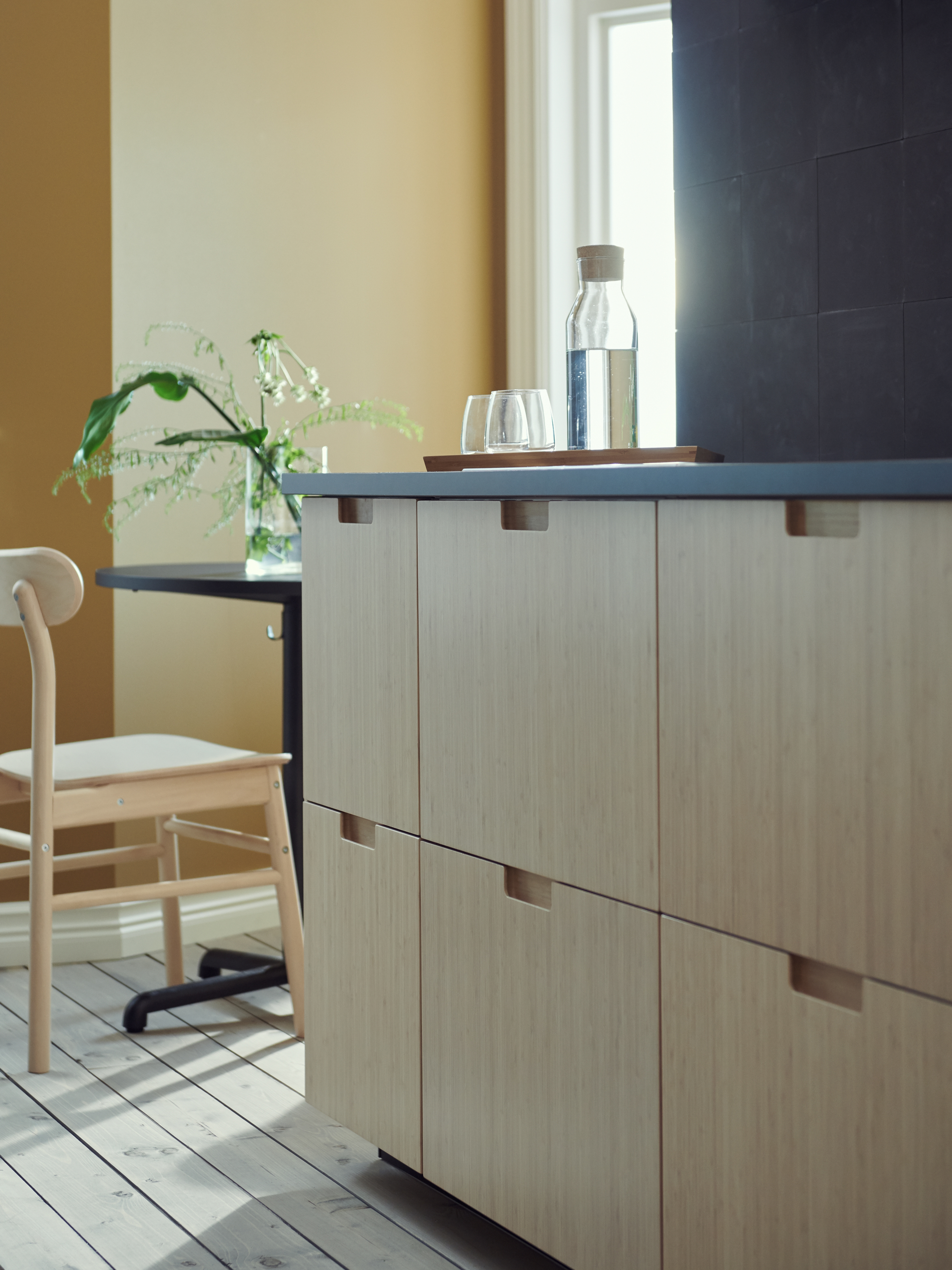 ins-image