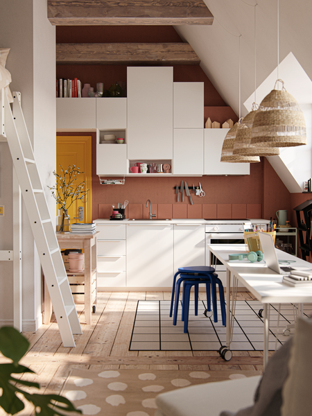 ins-image