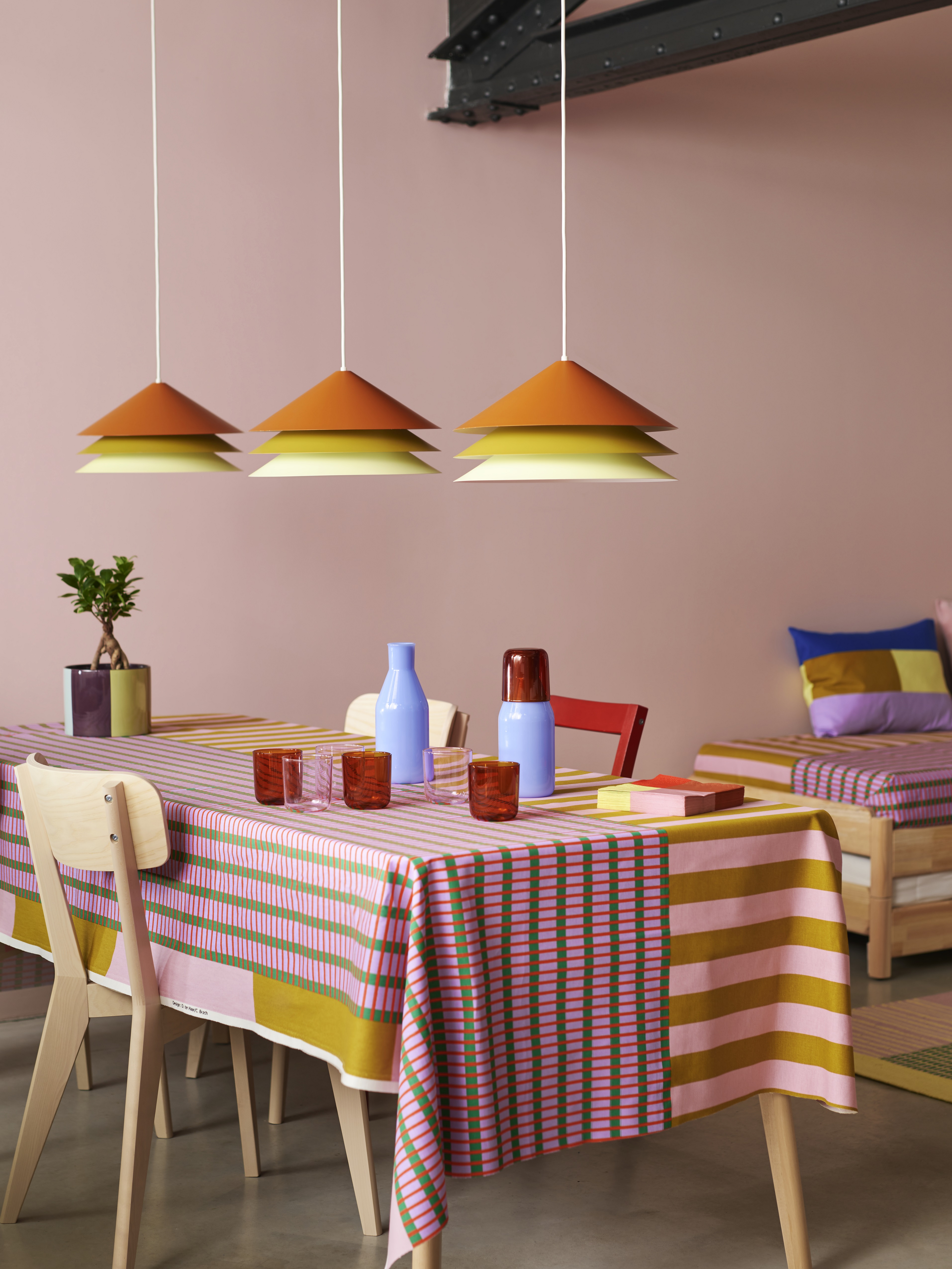 Make everyday colourful with the TESAMMANS collection